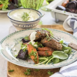 farsbiffar med rotfrukter och senapsyoghurt 12333